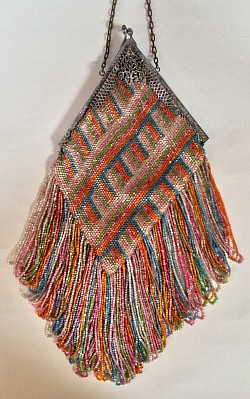 ‘Roaring 20’sk & Jazz Beaded Purse